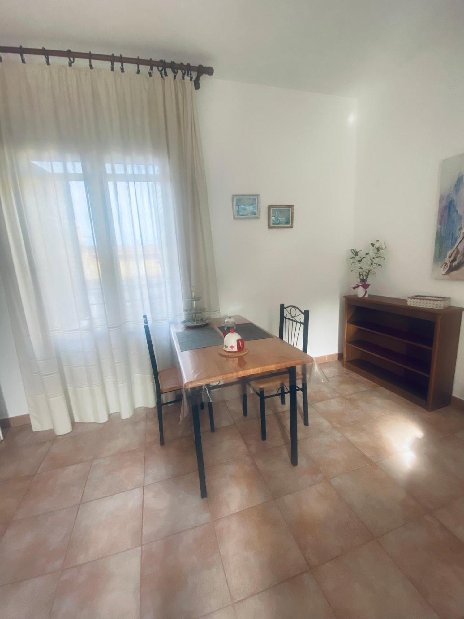 Bed&Breakfast Le petunie Bari Sardo Exterior foto