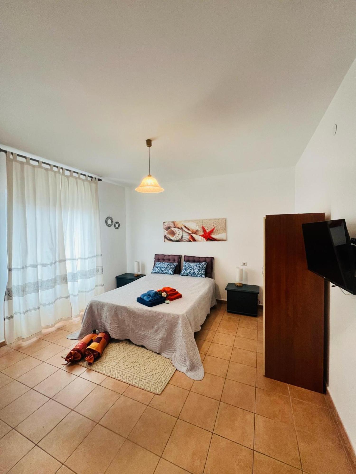 Bed&Breakfast Le petunie Bari Sardo Exterior foto